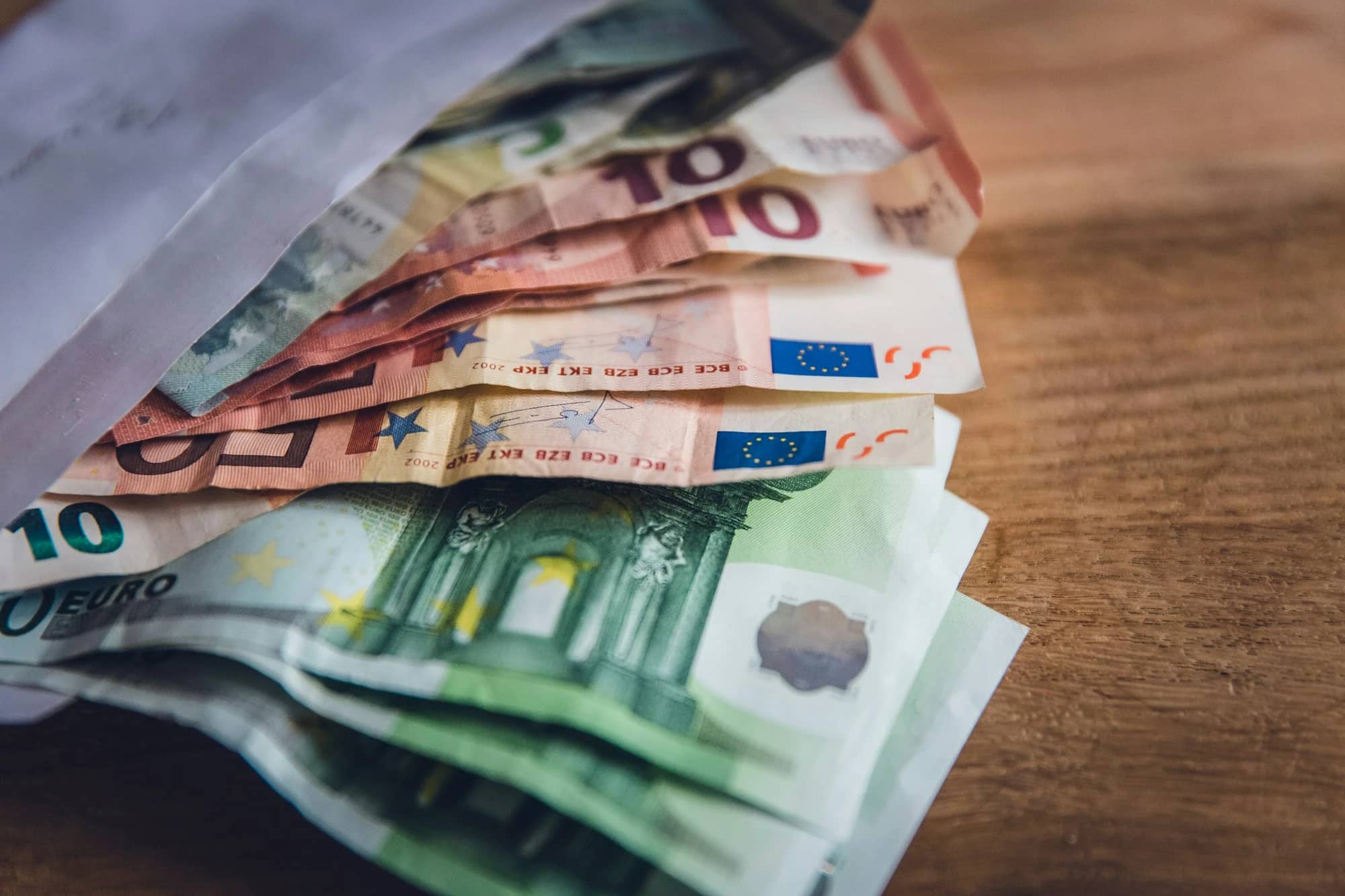 Reisekosten-Splitting in Fremdwährung: Welcher Kurs gilt?